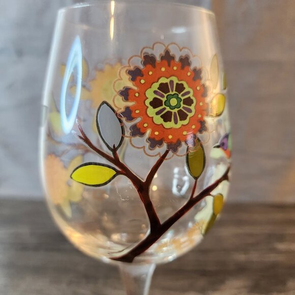 Set of 2 Wine Glasses Colorful Birds with Flowers Hand Painted - Picture 10 of 13